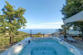 ALTIDO Superb Flat with Outside Jacuzzi and Great View Alassio